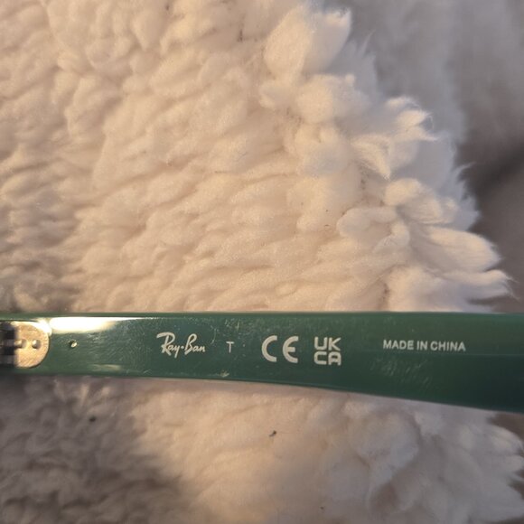 Men's Rayban sunglasses - Picture 3 of 4